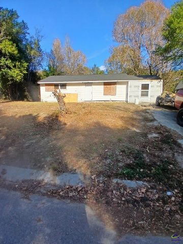 3874 St. Charles Place, Macon, GA 31201