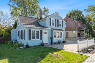 3174 Wilson Avenue, Grandville, MI 49418