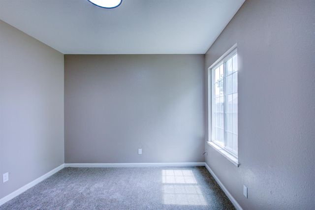 3121 Kounias Dr, Modesto, CA 95354