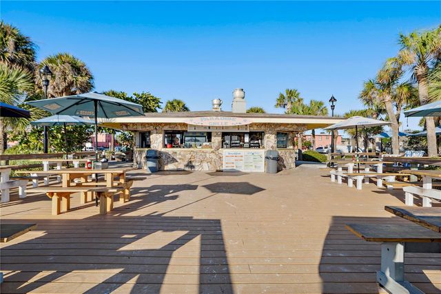 680 71ST AVENUE 11, St Pete Beach, FL 33706