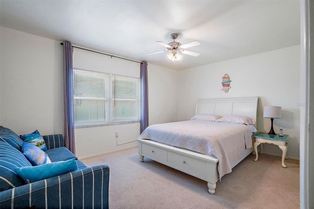 680 71ST AVENUE 11, St Pete Beach, FL 33706