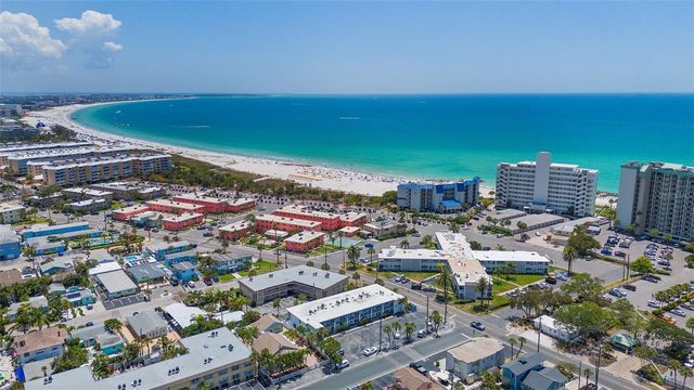 680 71ST AVENUE 11, St Pete Beach, FL 33706