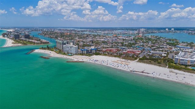 680 71ST AVENUE 11, St Pete Beach, FL 33706