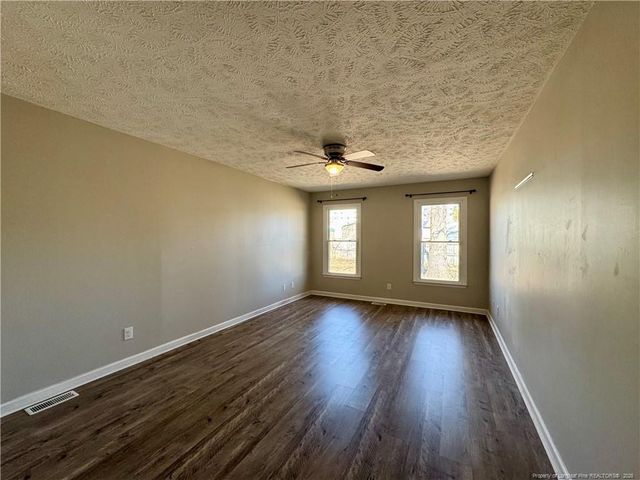 204 Fair Oaks Drive, Fayetteville, NC 28311