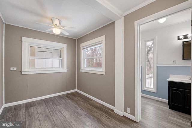 4 FORREST AVE, Claymont, DE 19703