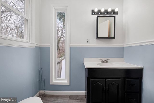 4 FORREST AVE, Claymont, DE 19703