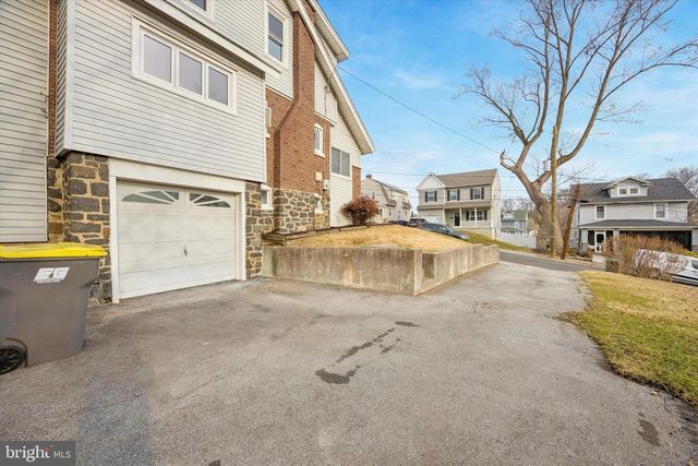 4 FORREST AVE, Claymont, DE 19703