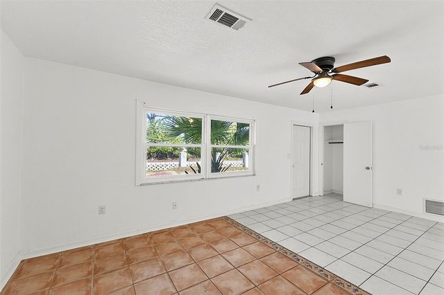 887 LEEWARD ROAD, Venice, FL 34293