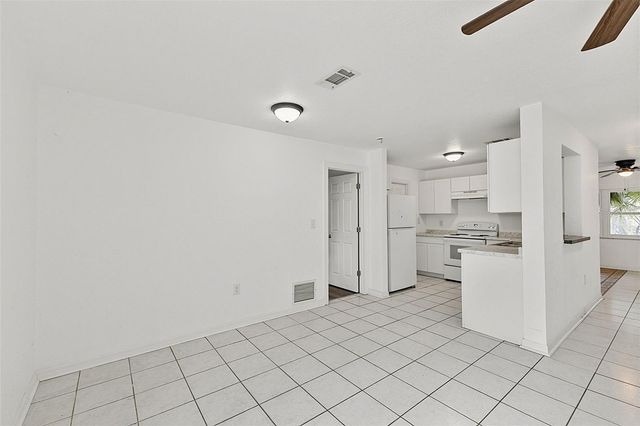 887 LEEWARD ROAD, Venice, FL 34293