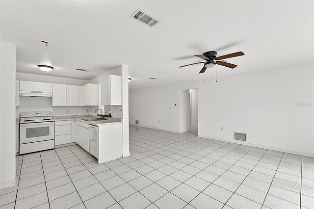 887 LEEWARD ROAD, Venice, FL 34293