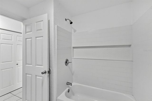 887 LEEWARD ROAD, Venice, FL 34293