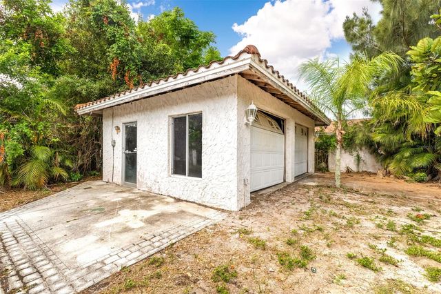 887 LEEWARD ROAD, Venice, FL 34293