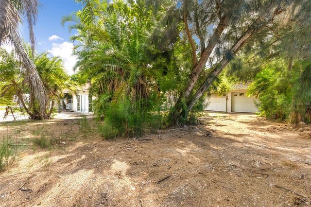 887 LEEWARD ROAD, Venice, FL 34293