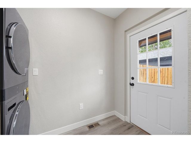 359 S Dale Ct, Denver, CO 80219