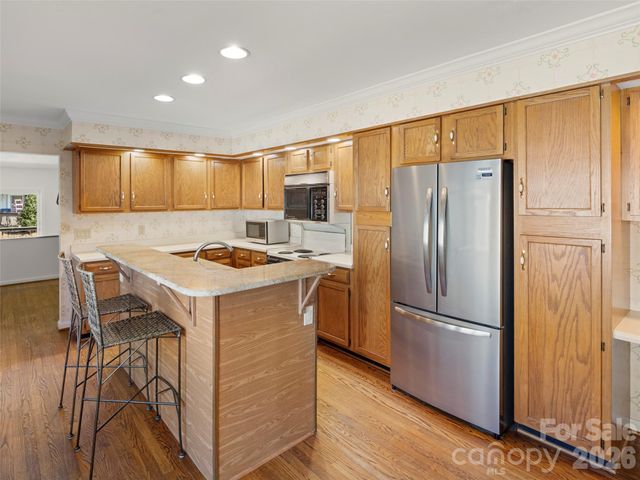 110 Clubwood Court, Asheville, NC 28803