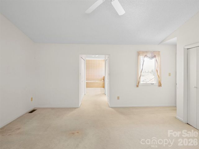 110 Clubwood Court, Asheville, NC 28803