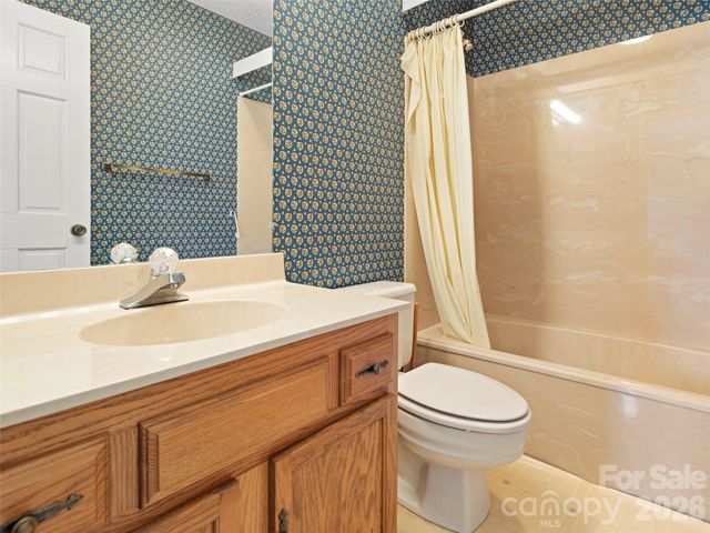 110 Clubwood Court, Asheville, NC 28803