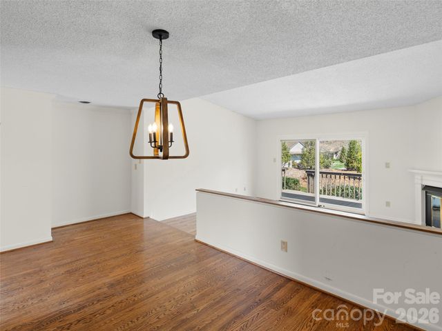 110 Clubwood Court, Asheville, NC 28803