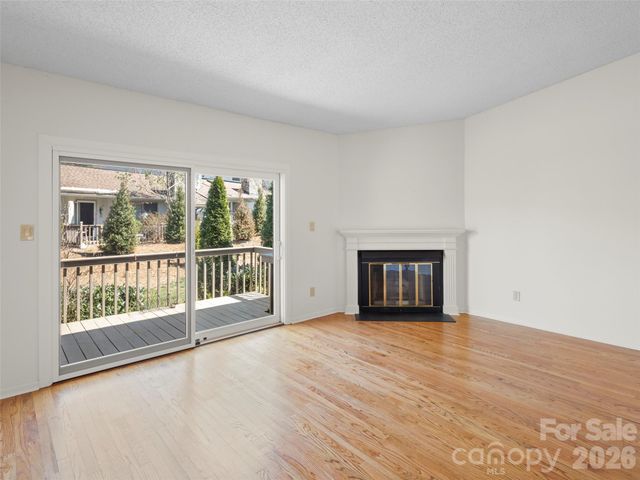 110 Clubwood Court, Asheville, NC 28803