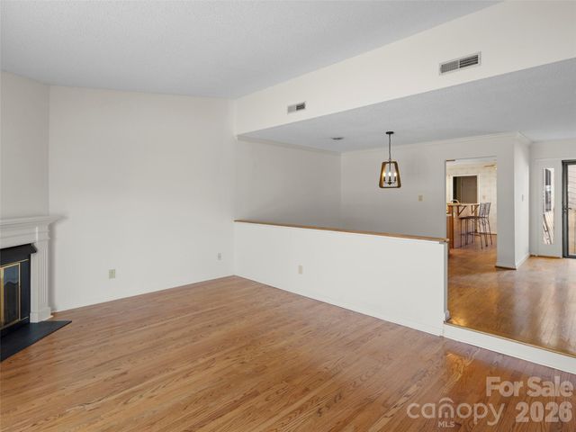 110 Clubwood Court, Asheville, NC 28803