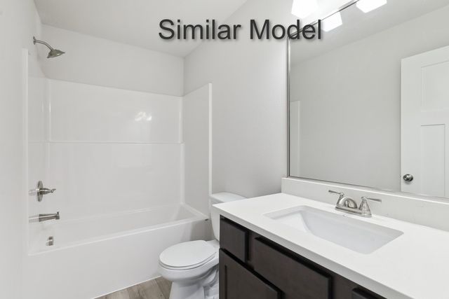 2709 NW Fairfield Drive, Ankeny, IA 50023