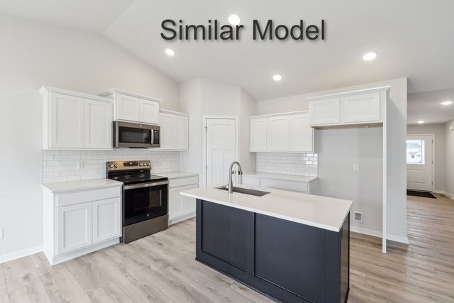 2709 NW Fairfield Drive, Ankeny, IA 50023