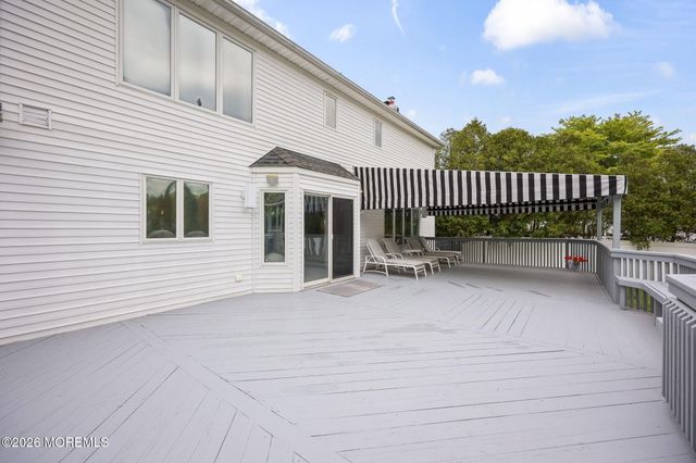 5 Emmons Court, Marlboro, NJ 07746