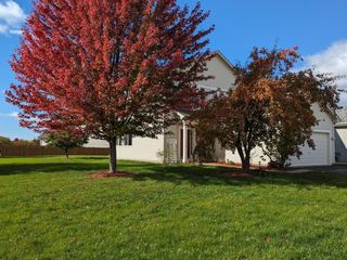 1858 S Fallbrook Drive, Round Lake, IL 60073