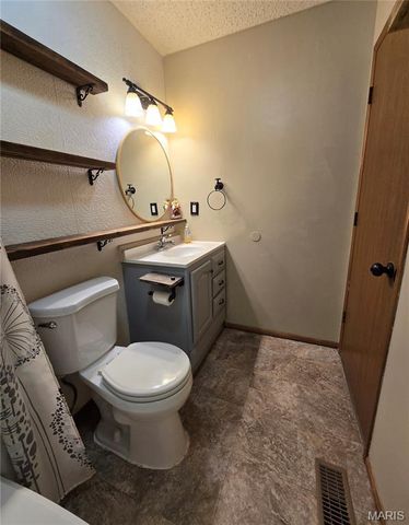 4708 Snow White Terrace, Alton, IL 62002