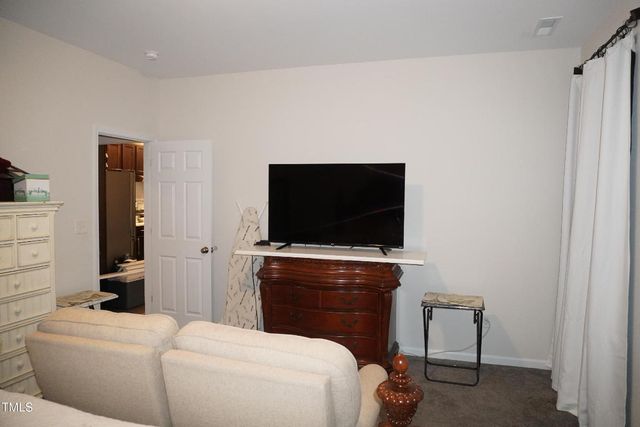 1850 Gillburg Road, Henderson, NC 27537