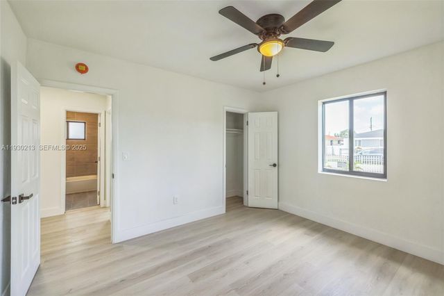 9055 NW 33rd Ave Rd, Miami, FL 33147