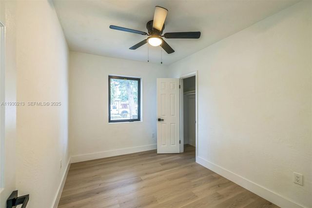 9055 NW 33rd Ave Rd, Miami, FL 33147