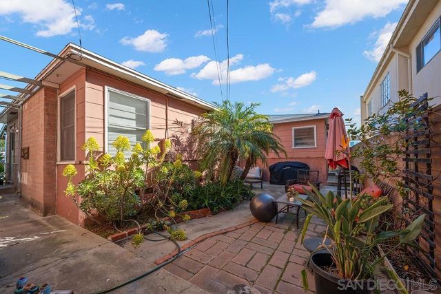 4666 Oregon St, San Diego, CA 92116