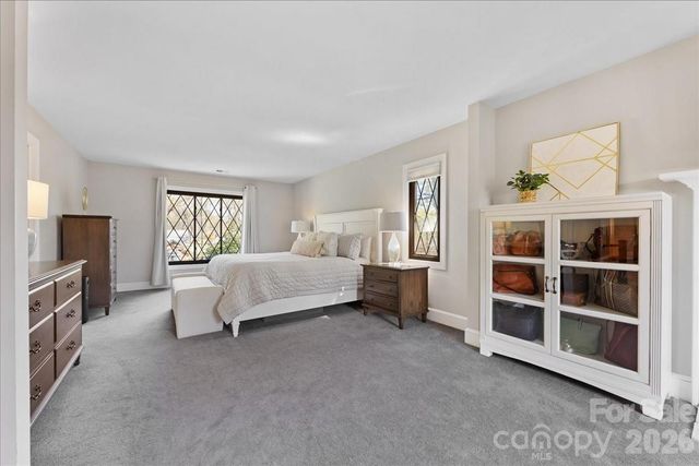 10149 Foxhall Drive, Charlotte, NC 28210