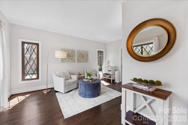 10149 Foxhall Drive, Charlotte, NC 28210