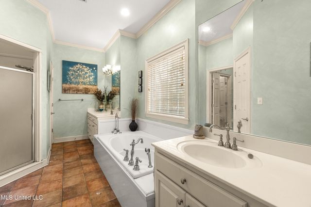 92 Highpointe Drive, Hattiesburg, MS 39402