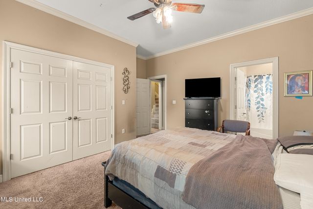 92 Highpointe Drive, Hattiesburg, MS 39402