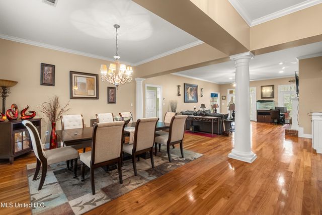 92 Highpointe Drive, Hattiesburg, MS 39402