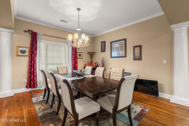 92 Highpointe Drive, Hattiesburg, MS 39402