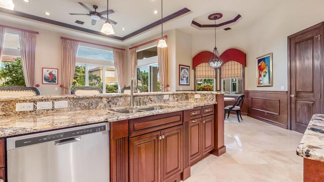 17384 Vistancia Circle, Boca Raton, FL 33496