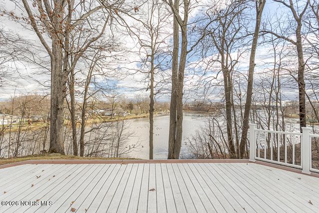 460 Seneca Drive, Montpelier, OH 43543