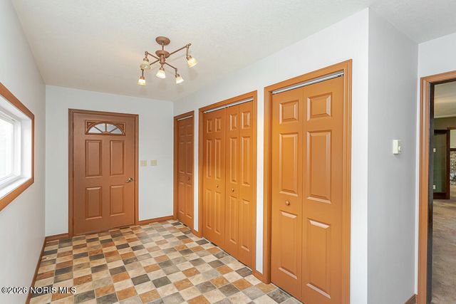 460 Seneca Drive, Montpelier, OH 43543