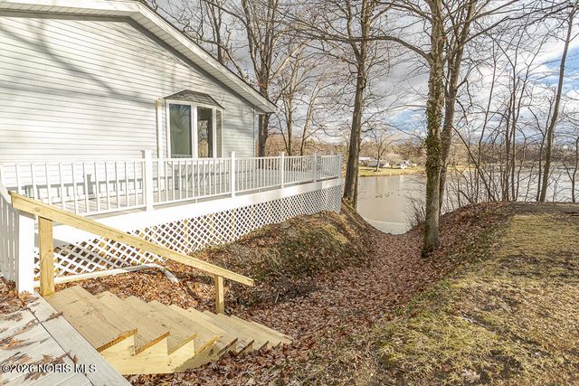 460 Seneca Drive, Montpelier, OH 43543