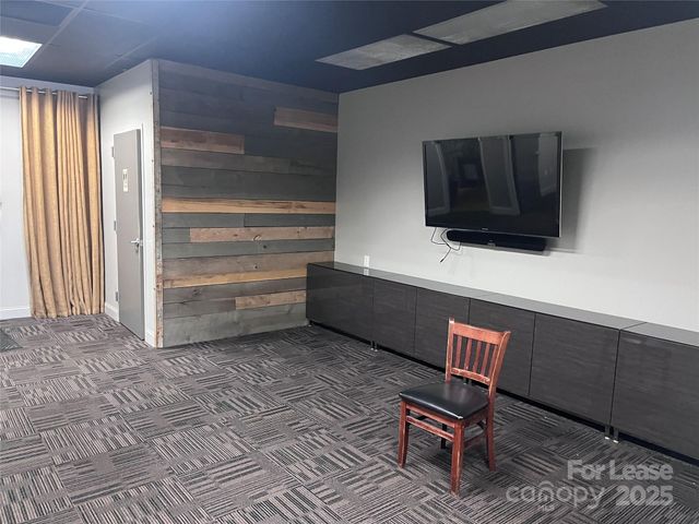 1025 Brevard Road 3, Asheville, NC 28806