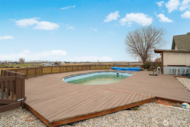 4997 NE Road 7.5, Moses Lake, WA 98837