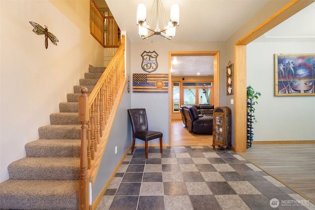 4997 NE Road 7.5, Moses Lake, WA 98837