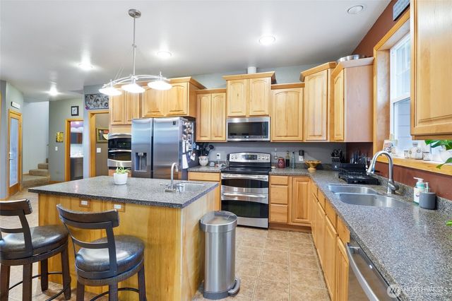 4997 NE Road 7.5, Moses Lake, WA 98837