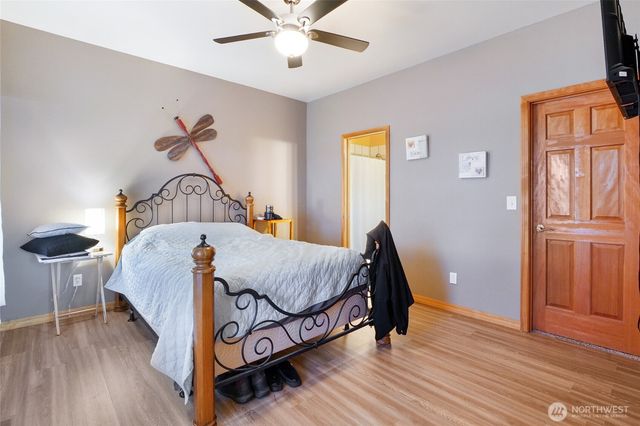 4997 NE Road 7.5, Moses Lake, WA 98837