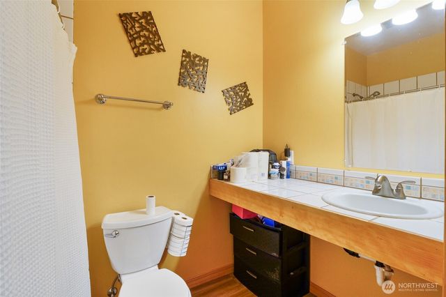 4997 NE Road 7.5, Moses Lake, WA 98837