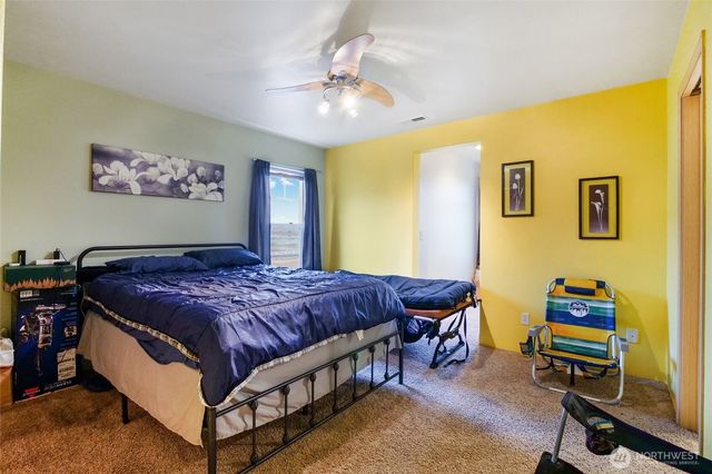 4997 NE Road 7.5, Moses Lake, WA 98837